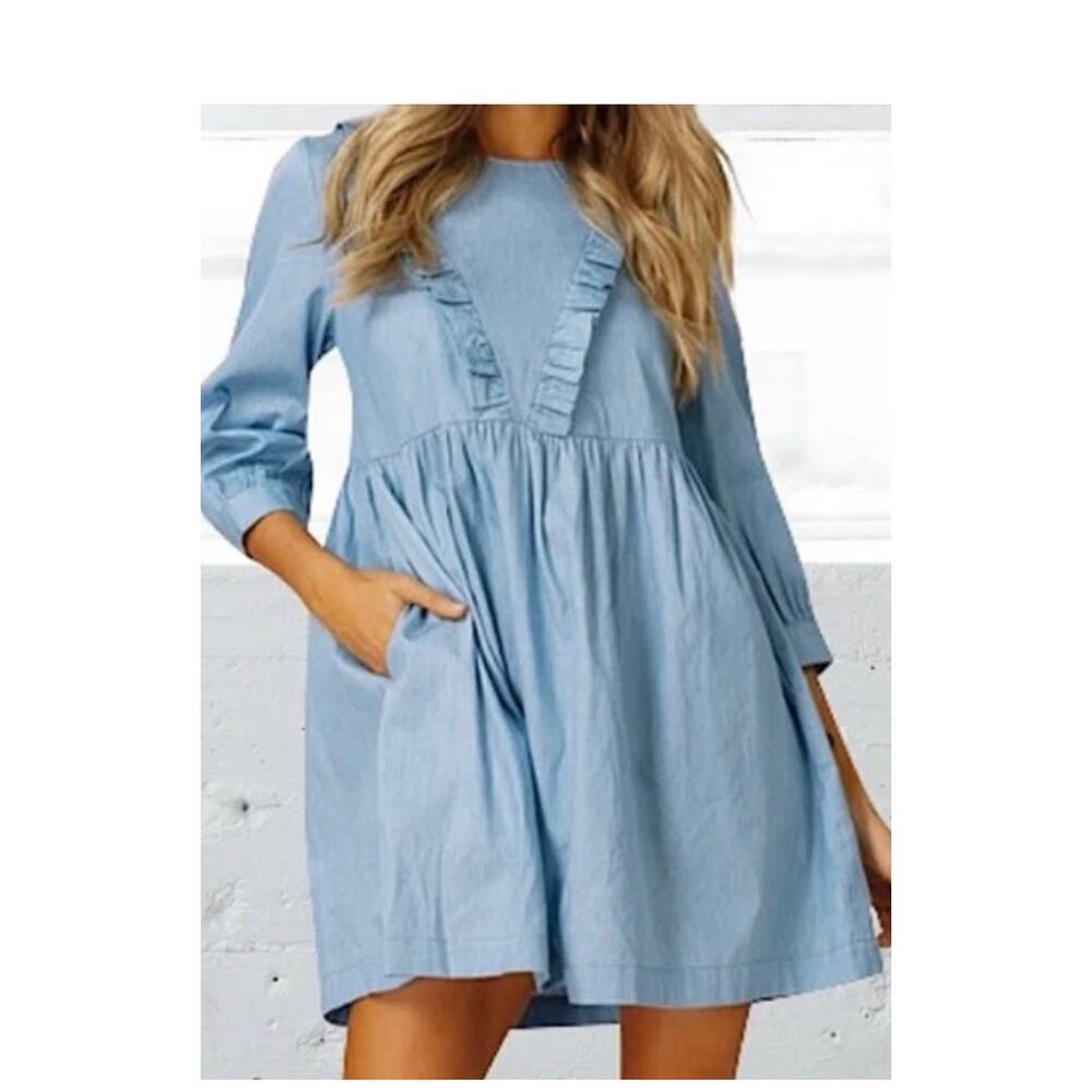 NWT Blu Pepper Day to Day Chambray Blue Ruffles Dress Size Medium